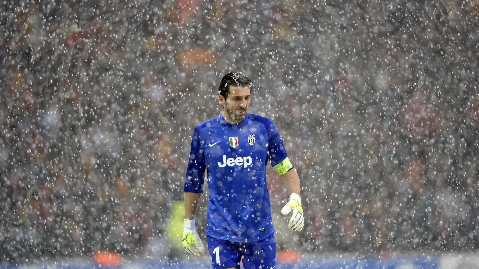 女排世锦赛决赛：塞尔维亚横扫意大利 完成世锦赛两连冠